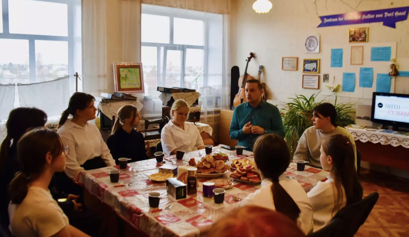 Netzwerkprojekt der russlanddeutschen Jugend im Gebiet Omsk realisiert Netzwerkprojekt der russlanddeutschen Jugend im Gebiet Omsk realisiert